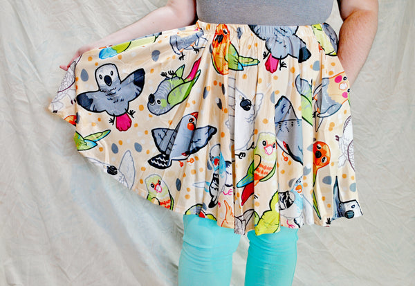Pet Birds Skirt with Pockets (Silken Texture)